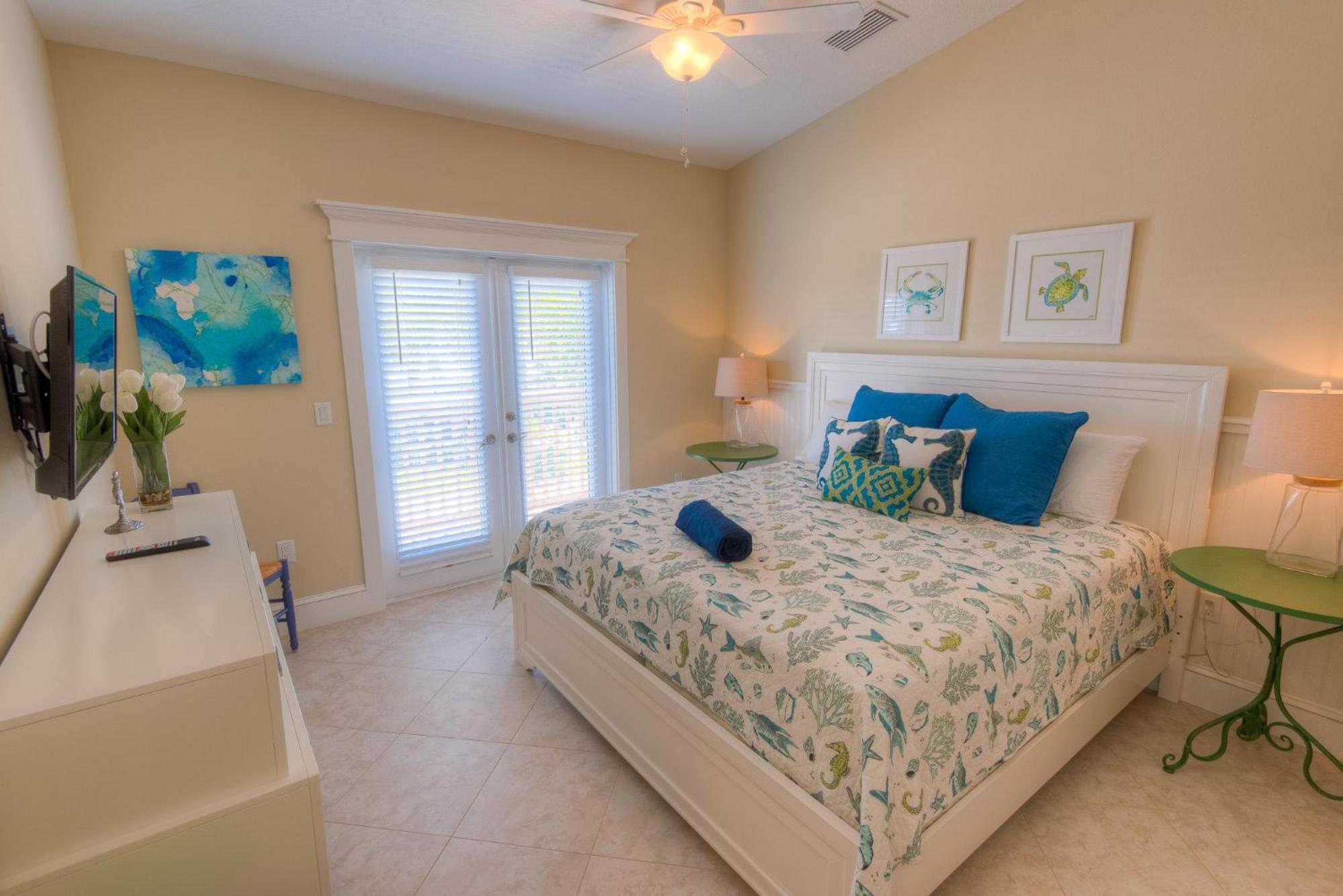 Key Lime Cottage ホームズビーチ エクステリア 写真